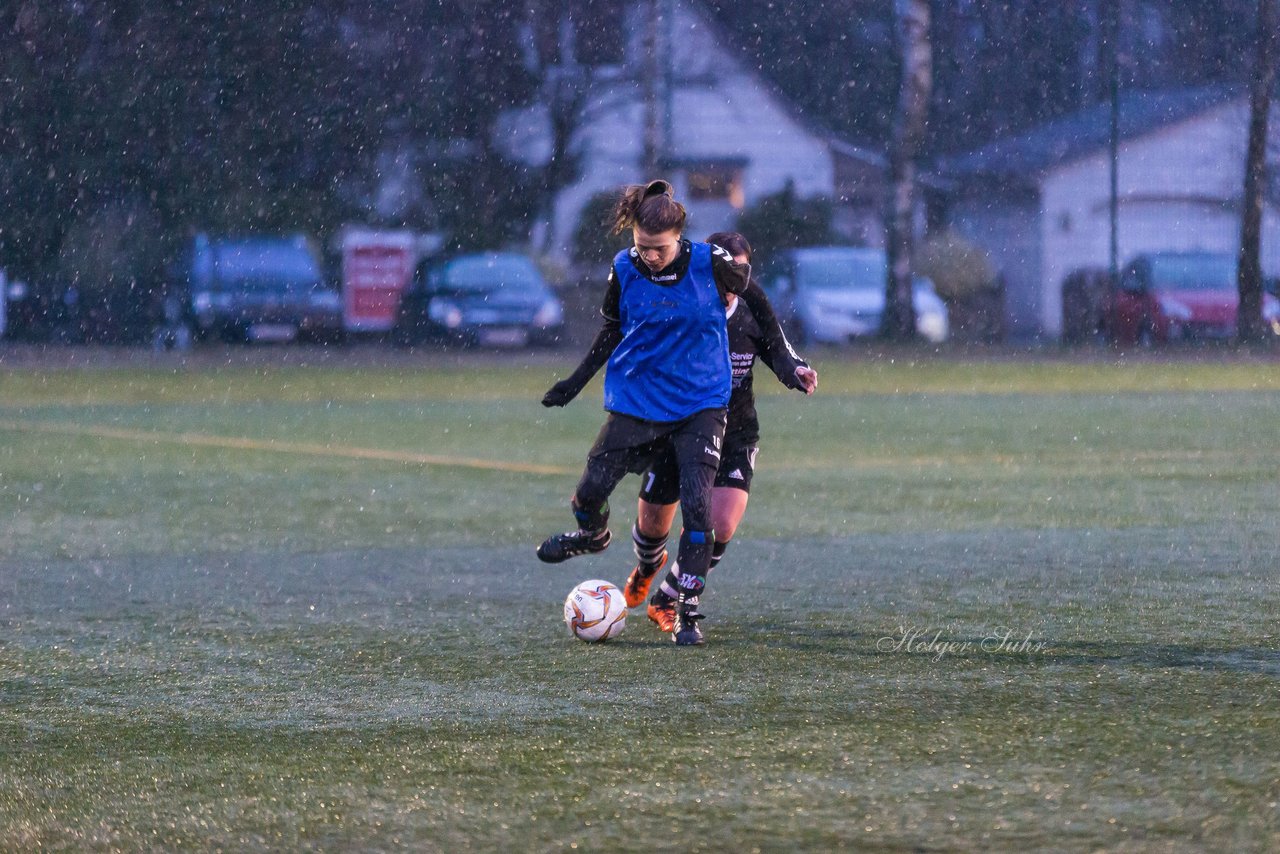 Bild 91 - Frauen SV Henstedt Ulzburg III - SG Weede/Westerrade : Ergebnis: 5:2